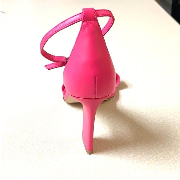 NWT Antonio Melani Stacen Leather Dress Sandal - Picture 3 of 7